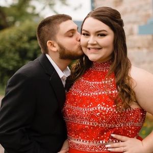 Meet your Posher, Candice